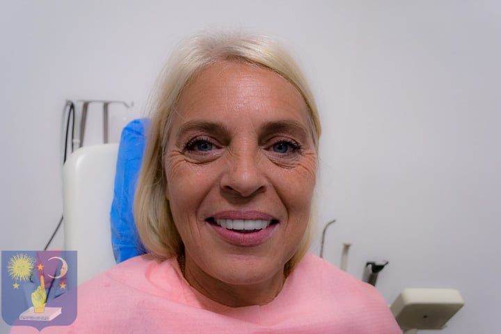 video temoignage de patiente de France edentee pour implant dentaire basal 